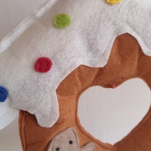 Karácsonyi mézeskalács házikó ajtódísz - Mézes házikó - Mézes ház - Mézi háza - karácsony - karácsonyi lakásdekoráció - karácsonyi lakásdíszek - Meska.hu