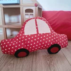 Autó formájú párna - piros csillagos autó - Autós díszpárna - Autó párna - Textiljáték - Textilfigura, Baba - mama, Babaszoba-dekoráció, Gyerek díszpárna, Varrás, MESKA