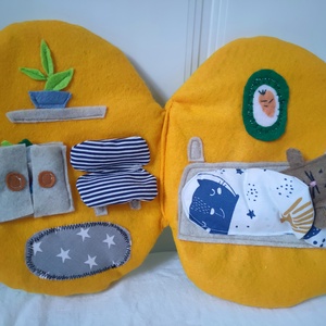 Nyuszi tojás házikóban - Húsvéti textil könyv gyerekeknek - Húsvéti csendeskönyv - Nyuszis játszókönyv - baba - mama - baba játékok - textilkönyv & babakönyv - Meska.hu