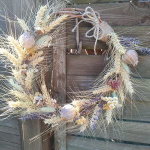 Vadvirágos, mezei virágos koszorú hazai növények felhasználásával - ajtódísz, kopogtató szárított virágokkal - Meska.hu