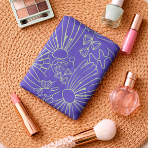 Boho Lila pénztárca - Kártyatartó - lapos neszesszer - hippi mintás piperetartó - csajos neszeszer - tolltartó lányoknak, Táska & Tok, Pénztárca & Más tok, Kártyatartó & Irattartó, Varrás, MESKA