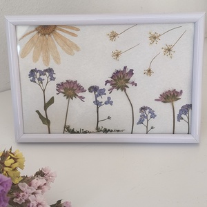 Virágos kép igazi virágokból - virágok képkeretben - préselt virág kép - virágos fali kép - virágos dekoráció - otthon & életmód - dekoráció - asztal és polc dekoráció - florárium, terrárium - Meska.hu