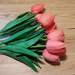 Élethű gumi tulipán több sznben - Meska.hu