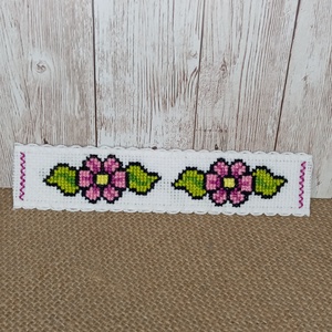 Keresztszemes könyvjelző - könyv & zene - könyvjelző - Meska.hu