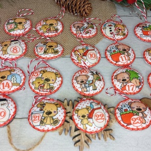 Karácsonyi macis díszek-Adventi naptárba - karácsony - karácsonyi lakásdekoráció - karácsonyfadíszek - Meska.hu