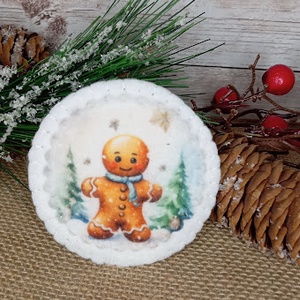 Mézi a havas fák között-hűtőmágnes, Karácsony, Karácsonyi lakásdekoráció, Karácsonyi lakásdíszek, Varrás, MESKA