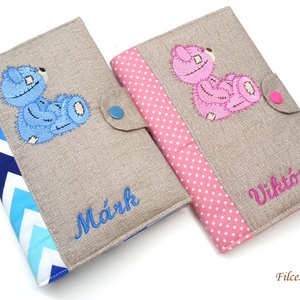 Hímzett macis egészségügyi kiskönyv borító - névreszóló - otthon & életmód - papír, írószer - Meska.hu