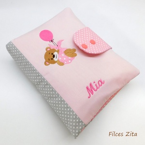 Macis  pelenkatáska -  textil pelenkarendező hímzett névvel- egyedi macis pelenkarendező  - táska & tok - pelenkatáska - pelenkatartó tok - Meska.hu