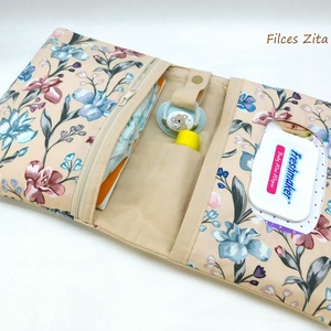 Virágos babaköszöntő ajándékcsomag névhímzéssel- prémium babaszett - baba - mama - babalátogató ajándékcsomag - Meska.hu