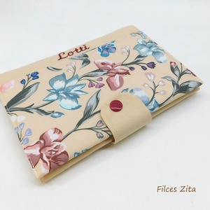 Virágos babaköszöntő ajándékcsomag névhímzéssel- prémium babaszett - baba - mama - babalátogató ajándékcsomag - Meska.hu