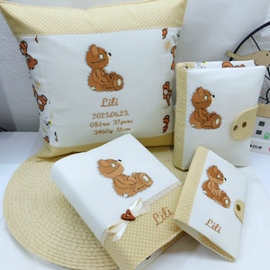 Macis egészségügyi kiskönyv borító -  textil eü borító hímzett névvel  - otthon & életmód - papír, írószer - egészségügyi kiskönyv borító - Meska.hu
