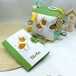  Cicás egészségügyi kiskönyv borító / cicás hímzett eü borító  - otthon & életmód - papír, írószer - egészségügyi kiskönyv borító - Meska.hu