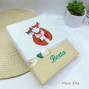 Rókás hímzett baba fotóalbum névvel - egyedi fényképalbum névhímzéssel - album rókával - Meska.hu