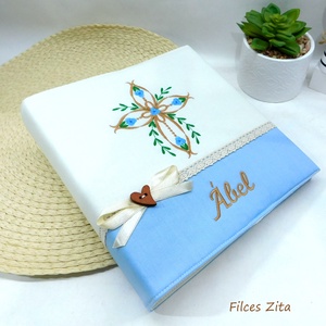 Fotóalbum keresztelőre  - textil fényképalbum hímzett névvel - Meska.hu