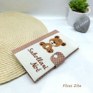 Macis egészségügyi kiskönyv borító -  textil eü borító hímzett névvel  - baba - mama - babaemlékek - egészségügyi kiskönyv borító - Meska.hu