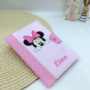 Minnie egészségügyi kiskönyv borító névhímzéssel - eü textil borító névvel - baba - mama - babaemlékek - egészségügyi kiskönyv borító - Meska.hu