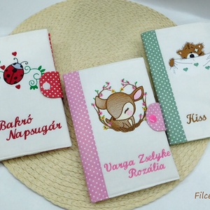 Macis egészségügyi kiskönyv borító /  textil eü borító hímzett névvel / füzetborító - baba - mama - babaemlékek - egészségügyi kiskönyv borító - Meska.hu