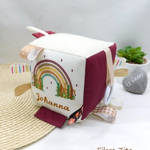   Szivárványos névre szóló babakocka- mókakocka csörgővel - baba - mama - baba játékok - babakocka - Meska.hu