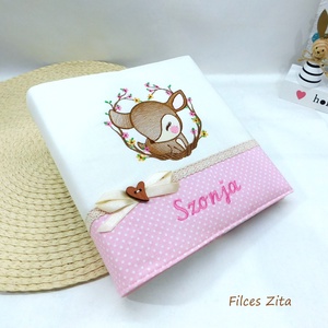Őzikés névre szóló  baba fotóalbum - textil fényképalbum hímzett névvel, Otthon & Életmód, Papír, írószer, Album & Fotóalbum, Varrás, Hímzés, MESKA