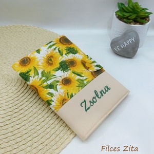 Egészségügyi kiskönyv borító névhímzéssel - eü textil borító névvel - napraforgó, Baba - mama, Babaemlékek, Egészségügyi kiskönyv borító, Varrás, Hímzés, MESKA