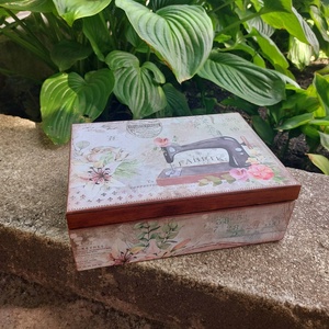 Tároló doboz / Varrós doboz, Otthon & Életmód, Tárolás & Rendszerezés, Doboz, Decoupage, transzfer és szalvétatechnika, MESKA