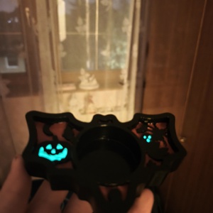 Sötétben világító gótikus denevér mécsestartó, fekete-piros halloweeni szobadekor - otthon & életmód - dekoráció - halloween - halloweeni asztaldísz - Meska.hu