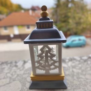 Kézzel festett kerámia karácsonyi lámpás ezüst és arany részletekkel, áttört lampion mécsestartó - karácsony - karácsonyi lakásdekoráció - karácsonyi gyertyás asztaldísz - Meska.hu