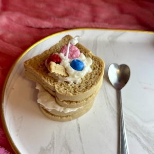 Kenyér ajándék gyertya, Otthon & Életmód, Gyertya, illat, aroma, Gyertya, Gyertya-, mécseskészítés, MESKA