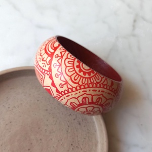 Festett fa karkötő, Ékszer, Karkötő, Karperec, Festett tárgyak, MESKA