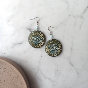 Virágos fülbevaló - ékszer - fülbevaló - lógó fülbevaló - Meska.hu