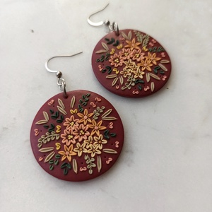 Virágos fülbevaló - ékszer - fülbevaló - lógó fülbevaló - Meska.hu