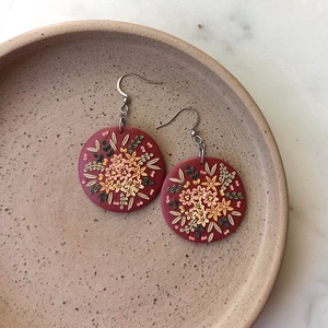 Virágos fülbevaló, Ékszer, Fülbevaló, Lógó fülbevaló, Ékszerkészítés, Gyurma, MESKA