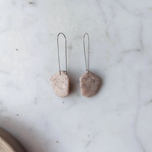 Szögletes gyurma fülbevaló, Ékszer, Fülbevaló, Lógó fülbevaló, Ékszerkészítés, Gyurma, MESKA