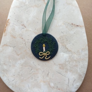 Gyurma karácsonyfadísz - koszorú - karácsony - karácsonyi lakásdekoráció - karácsonyfadíszek - Meska.hu