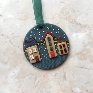 Gyurma karácsonyfadísz - téli házikók, Karácsony, Karácsonyi lakásdekoráció, Karácsonyfadíszek, Gyurma, MESKA