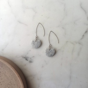 Félkör bedugós gyurma fülbevaló - ékszer - fülbevaló - lógó fülbevaló - Meska.hu