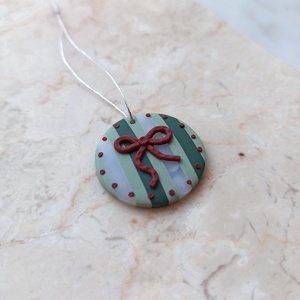 Gyurma karácsonyfadísz - masni - karácsony - karácsonyi lakásdekoráció - karácsonyfadíszek - Meska.hu