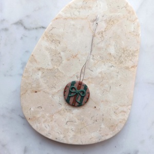 Gyurma karácsonyfadísz - masni - karácsony - karácsonyi lakásdekoráció - karácsonyfadíszek - Meska.hu