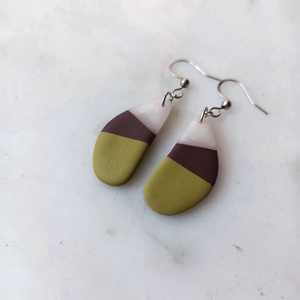 Csepp alakú gyurma fülbevaló - ékszer - fülbevaló - lógó fülbevaló - Meska.hu