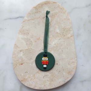 Gyurma karácsonyfadísz - diótörő - karácsony - karácsonyi lakásdekoráció - karácsonyfadíszek - Meska.hu