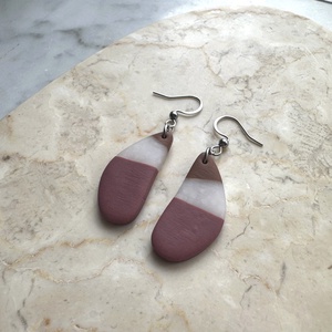 Csepp alakú gyurma fülbevaló - ékszer - fülbevaló - lógó fülbevaló - Meska.hu