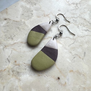 Csepp alakú gyurma fülbevaló - ékszer - fülbevaló - lógó fülbevaló - Meska.hu