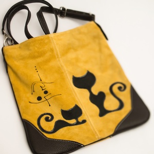  Fiorella okkersárga cica/ velúrbőr táska -  - Meska.hu