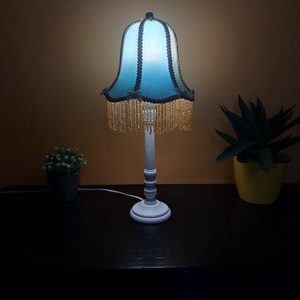 Kék/arany vintage asztali lámpa, Otthon & Életmód, Lámpa, Hangulatlámpa, Varrás, Gyöngyfűzés, gyöngyhímzés, MESKA