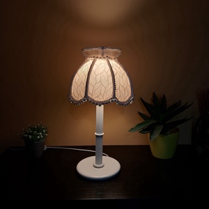 Gyöngyös vintage asztali lámpa, Otthon & Életmód, Lámpa, Hangulatlámpa, Varrás, MESKA