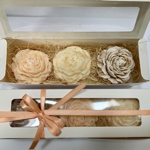 Nőnapi köszöntő ajándék díszdobozban  - otthon & életmód - gyertya, illat, aroma - gyertya - Meska.hu