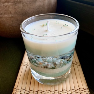 Fenyő illatú gyertya aventurin ásvánnyal - Meska.hu