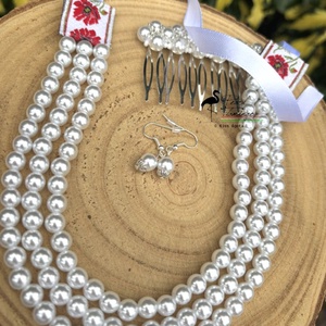 Fehér tekla kalárisszett, 3 soros kaláris, kontyfésű és fülbevaló - KÉSZEN, Ékszer, Nyaklánc, Párhuzamos nyaklánc, Gyöngyfűzés, gyöngyhímzés, MESKA