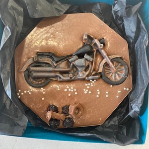 Motoros csokoládé  - élelmiszer - édesség - Meska.hu