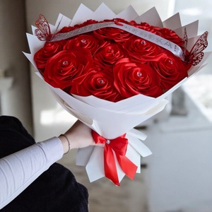 Személyre szabható piros örökrózsacsokor � örök szerelem ajándéka - otthon & életmód - virágdekoráció - virágok - virágcsokor - Meska.hu